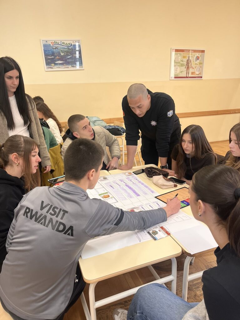 Gimnazija Slobodan Škerović